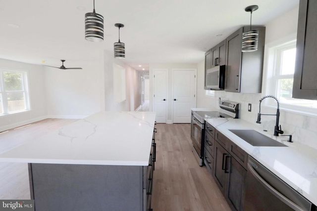 423 HEMLOCK AVE, Bensalem, PA 19020
