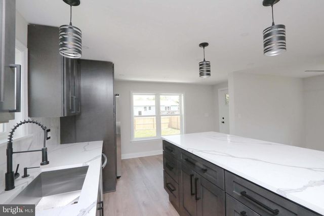 423 HEMLOCK AVE, Bensalem, PA 19020