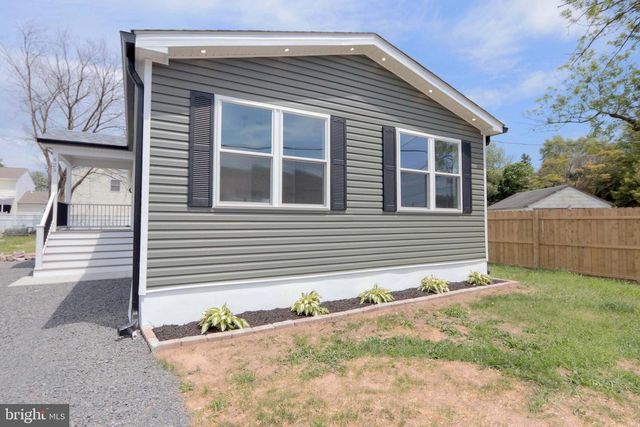 423 HEMLOCK AVE, Bensalem, PA 19020