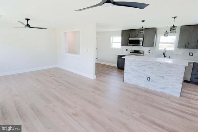 423 HEMLOCK AVE, Bensalem, PA 19020