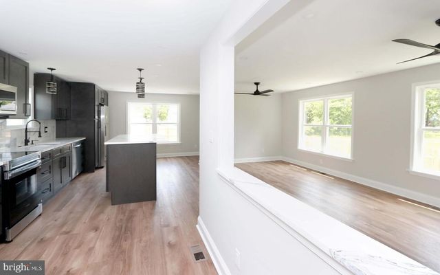 423 HEMLOCK AVE, Bensalem, PA 19020