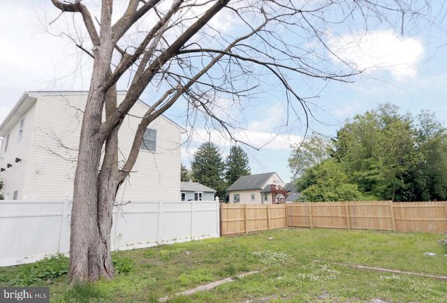 423 HEMLOCK AVE, Bensalem, PA 19020