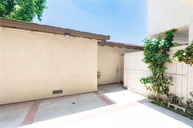 1674 Aspen Village Way, West Covina, CA 91791