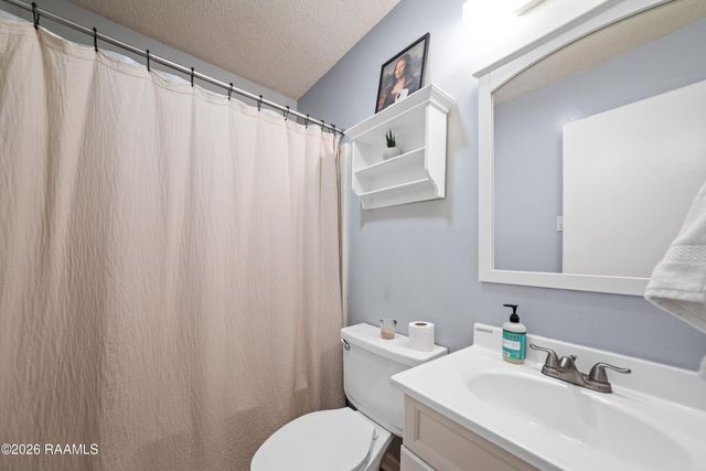 517 Kaiser Drive, Lafayette, LA 70508