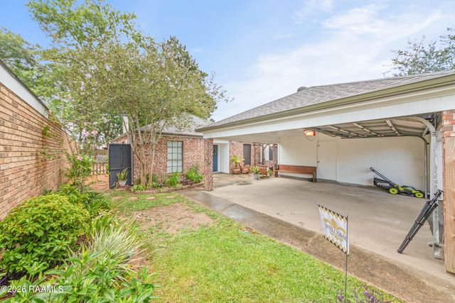 517 Kaiser Drive, Lafayette, LA 70508