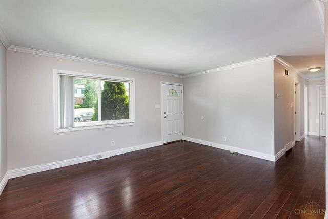 2468 Fulbourne Drive, Colerain Twp, OH 45231