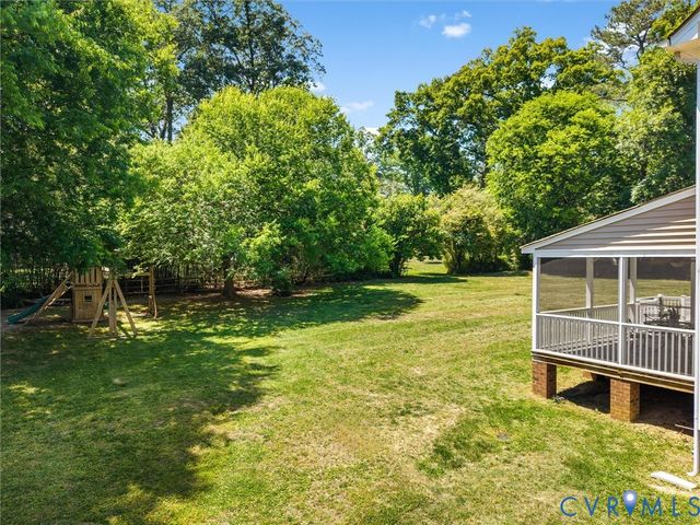 210 E Brook Run Dr, Goochland, VA 23238