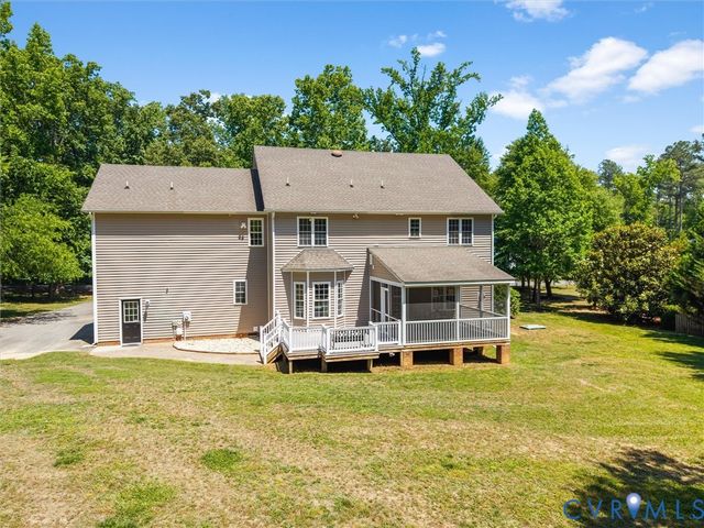 210 E Brook Run Dr, Goochland, VA 23238