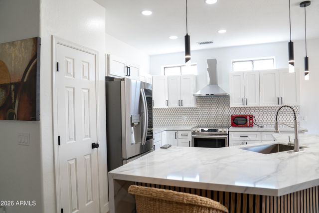 342 N 15TH Street, Phoenix, AZ 85006