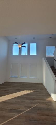 9901 Diamondhead Drive, Fort Worth, TX 76179