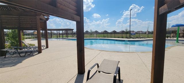 9901 Diamondhead Drive, Fort Worth, TX 76179