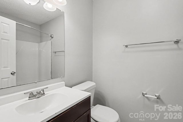 7035 Red Bud Circle, Charlotte, NC 28214