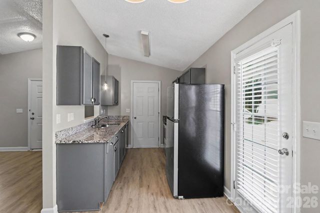 7035 Red Bud Circle, Charlotte, NC 28214