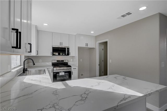 5436 Winning Spirit Lane, Las Vegas, NV 89113