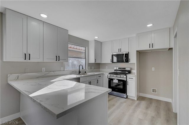 5436 Winning Spirit Lane, Las Vegas, NV 89113