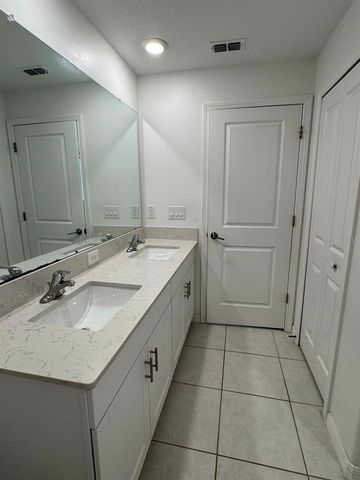 10308 LAVENDER ASTER TRAIL, San Antonio, FL 33576