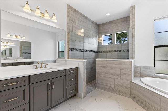 25858 CROSSINGS BLUFF LANE, Sorrento, FL 32776