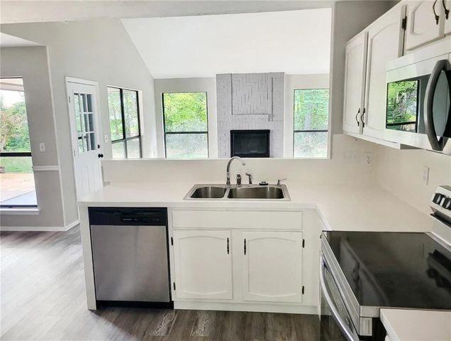 1980 Hunters Ridge Drive, Lawrenceville, GA 30044