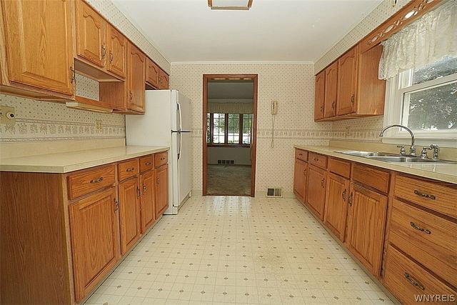 1554 Westcott Avenue, Alden, NY 14004