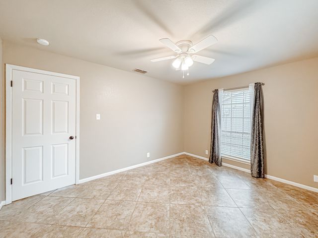 1420 Bowie Circle, Corsicana, TX 75110