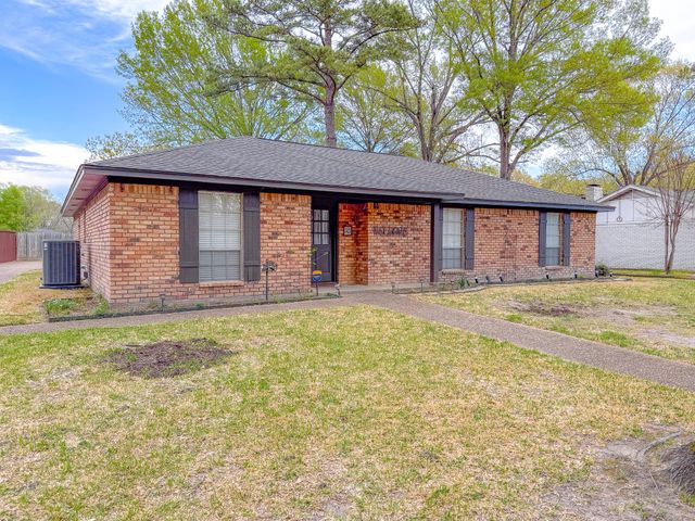 1420 Bowie Circle, Corsicana, TX 75110