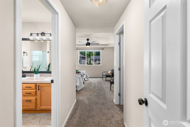 8716 Oslo Lane NE, Lacey, WA 98516