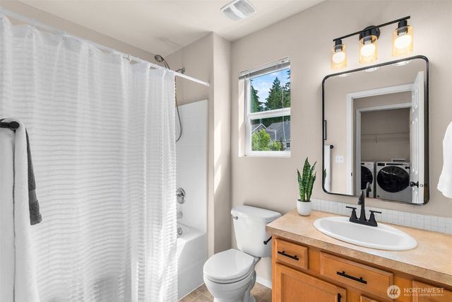8716 Oslo Lane NE, Lacey, WA 98516