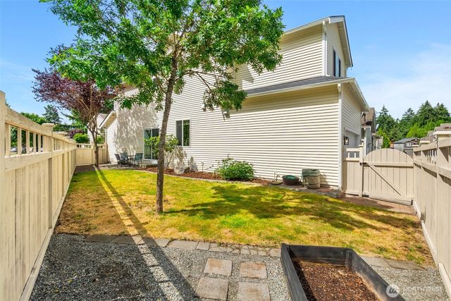 8716 Oslo Lane NE, Lacey, WA 98516