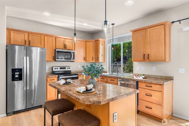 8716 Oslo Lane NE, Lacey, WA 98516