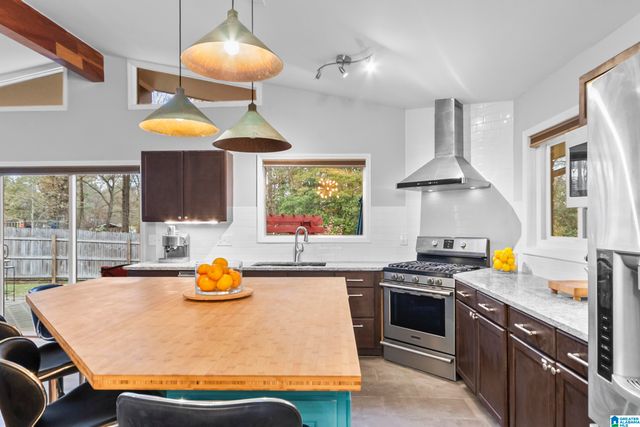 4336 RIDGEWOOD ROAD, Tuscaloosa, AL 35404