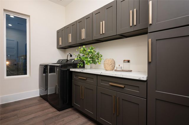 917 Thompson Street, Houston, TX 77007