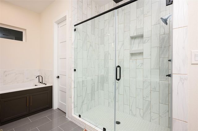 917 Thompson Street, Houston, TX 77007