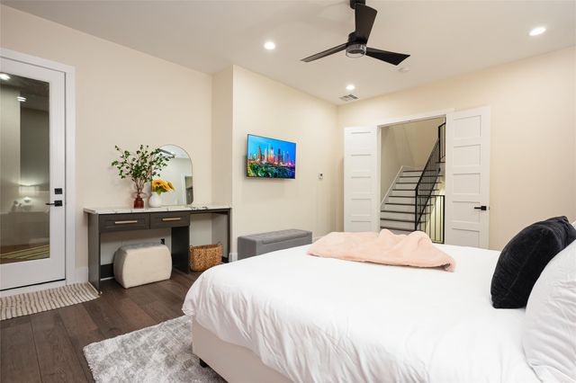 917 Thompson Street, Houston, TX 77007