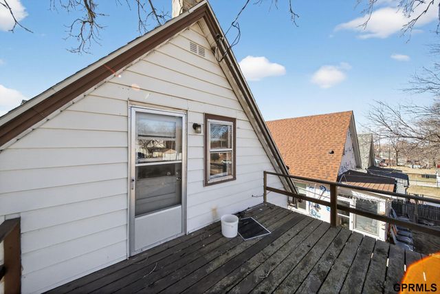 2707 S 20Th Street, Omaha, NE 68108