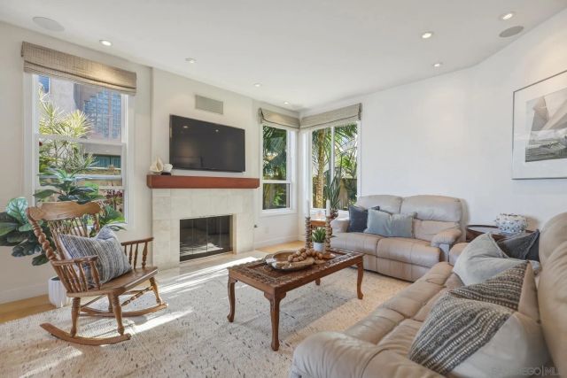 11 Spinnaker Way, Coronado, CA 92118