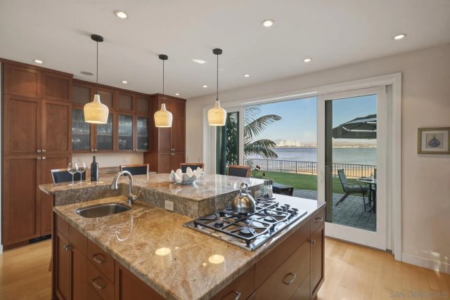 11 Spinnaker Way, Coronado, CA 92118