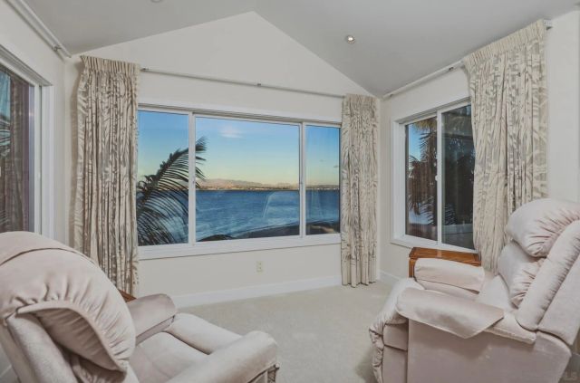 11 Spinnaker Way, Coronado, CA 92118