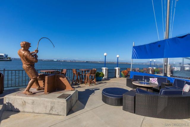 11 Spinnaker Way, Coronado, CA 92118