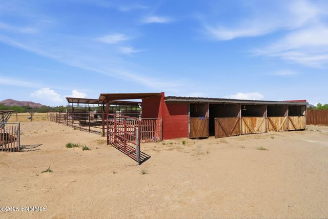 5033 Northwind Road, Las Cruces, NM 88007