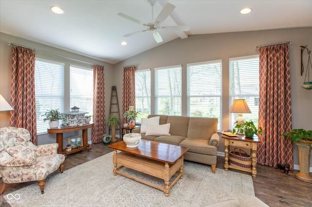 15562 Nettle Lane, Fishers, IN 46037