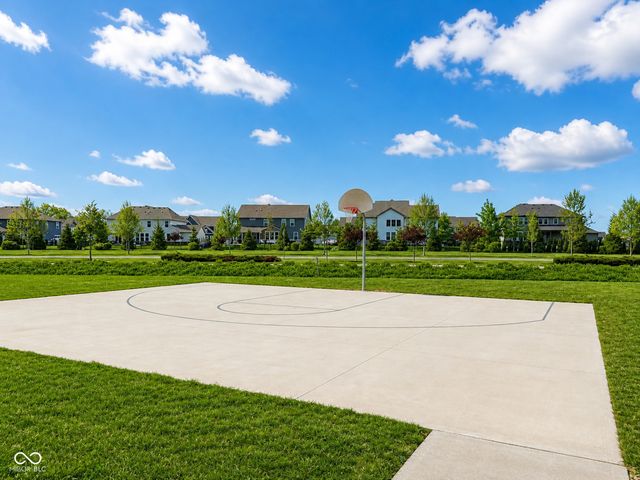 15562 Nettle Lane, Fishers, IN 46037