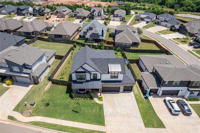 2108 El Cajon Street, Edmond, OK 73034