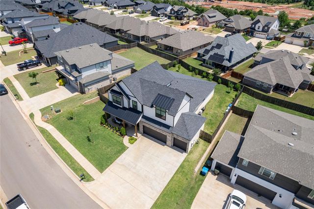 2108 El Cajon Street, Edmond, OK 73034