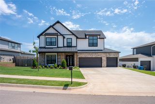 2108 El Cajon Street, Edmond, OK 73034