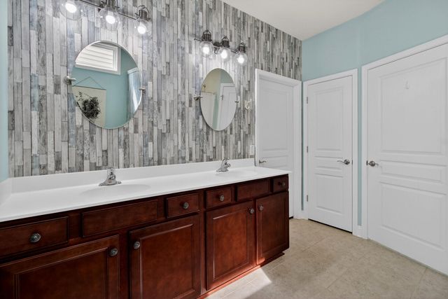 510 Tranquil Waters Way, Summerville, SC 29486