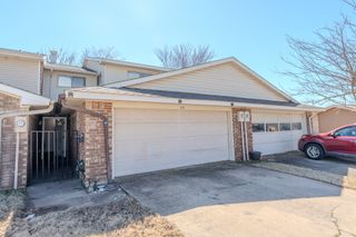 922 Shady Creek Lane, Bedford, TX 76021