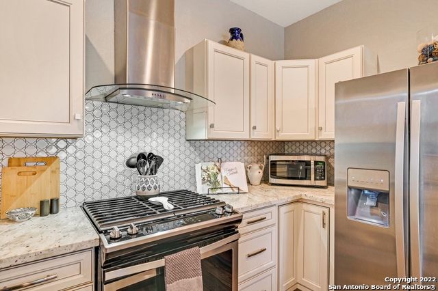 223 RUDOLPH, San Antonio, TX 78202