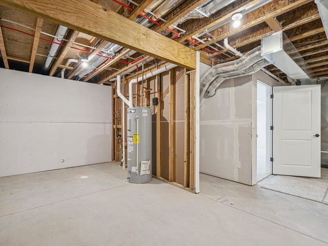 586 Maclan Circle, Iowa City, IA 52246