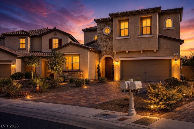 24 Crooked Putter Drive, Las Vegas, NV 89148