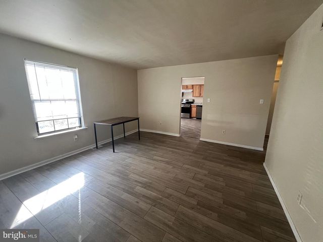 785 JARVIS RD, Sicklerville, NJ 08081